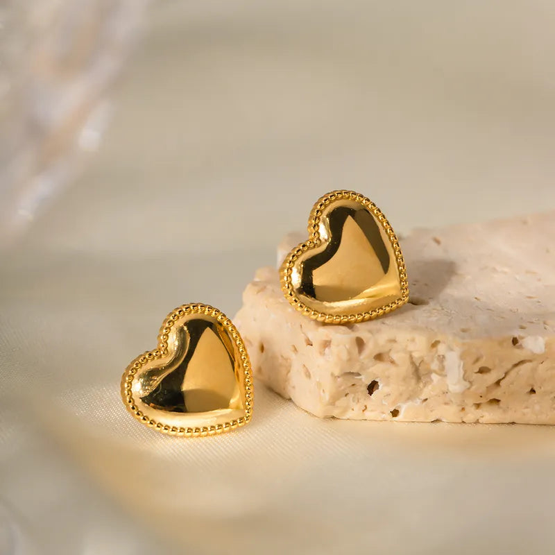 Aretes Corazones Premium Relieve